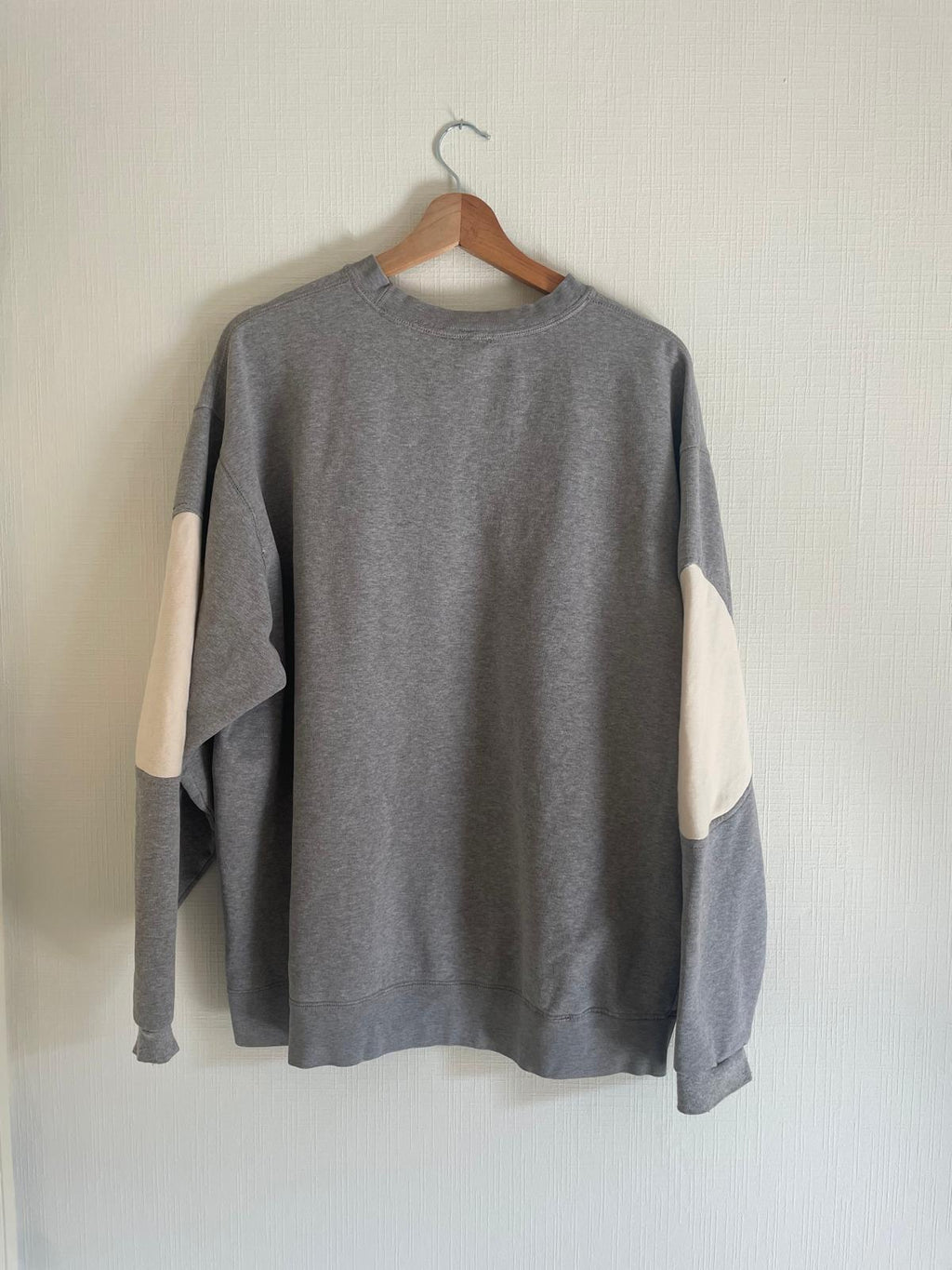 Brand remix - Nike sweater M (grijs/wit)