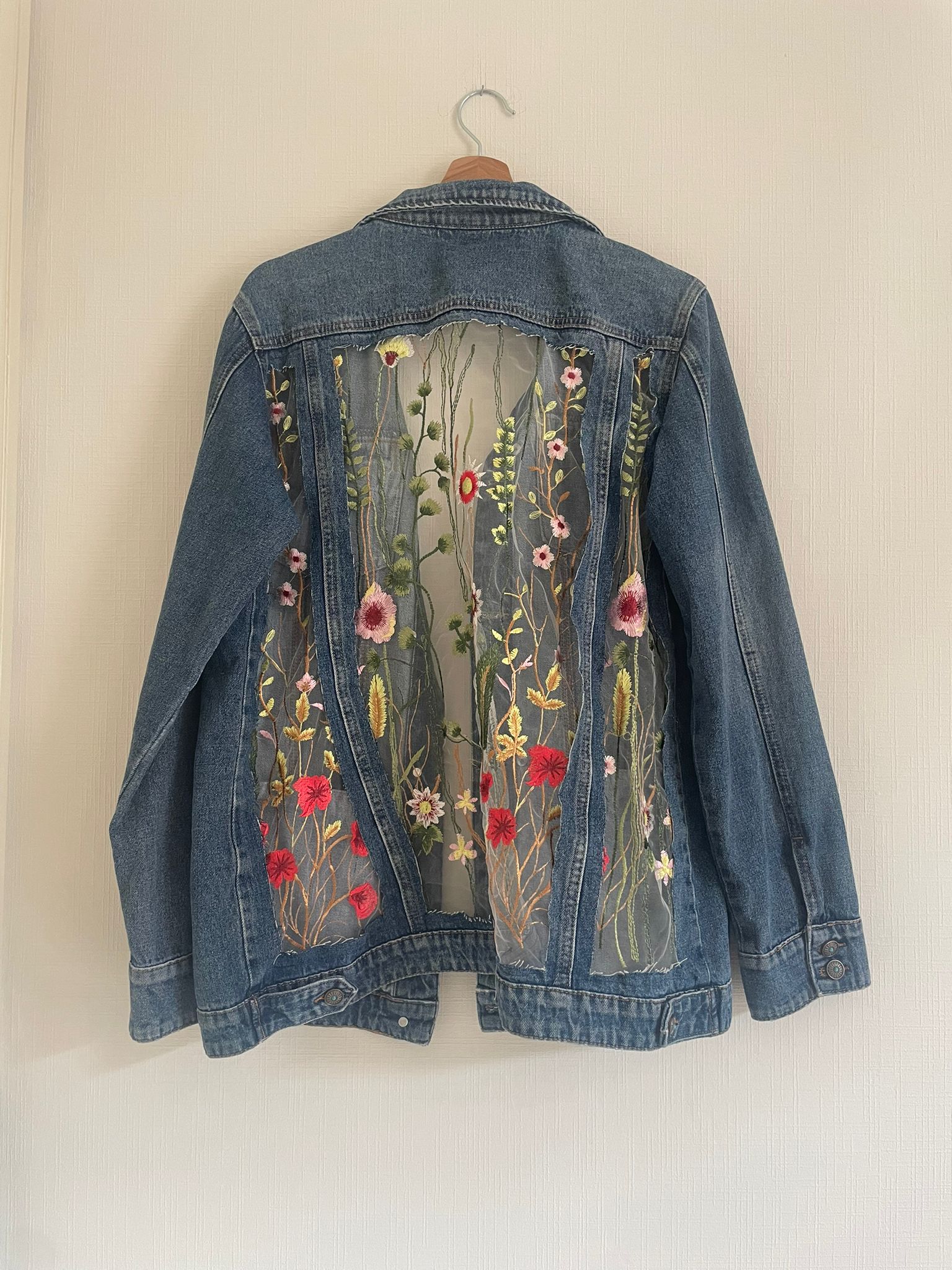 Denim jas / geborduurde rug XL