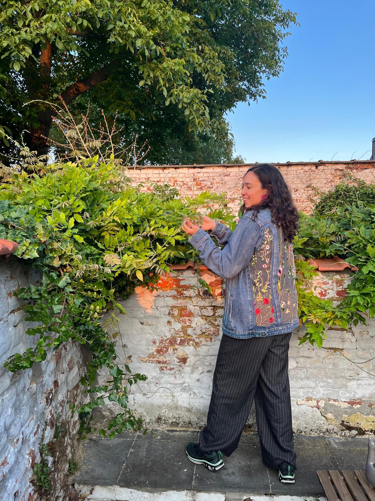 Denim jas / geborduurde rug XL