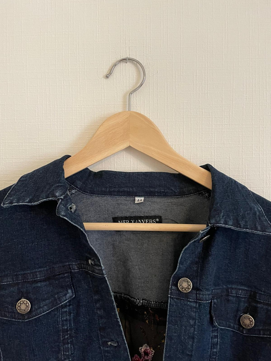 Denim jas / geborduurde rug L