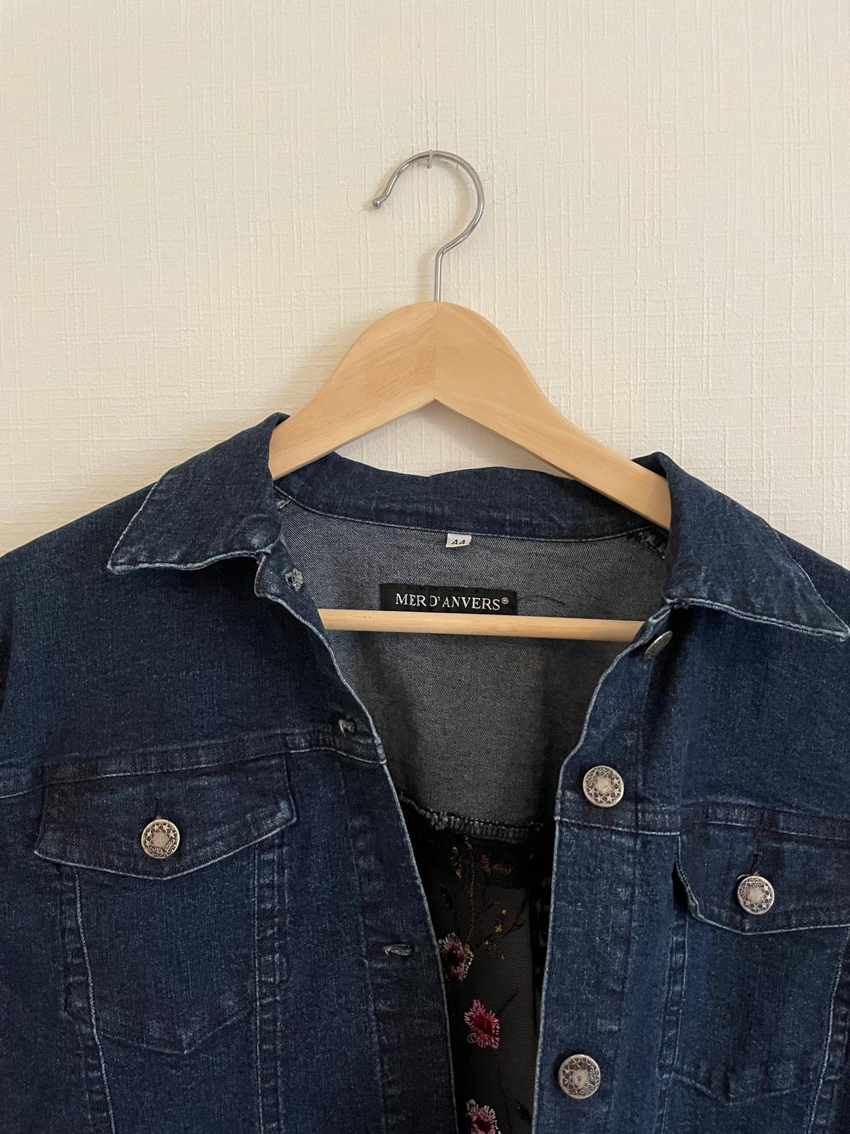 Denim jas / geborduurde rug L